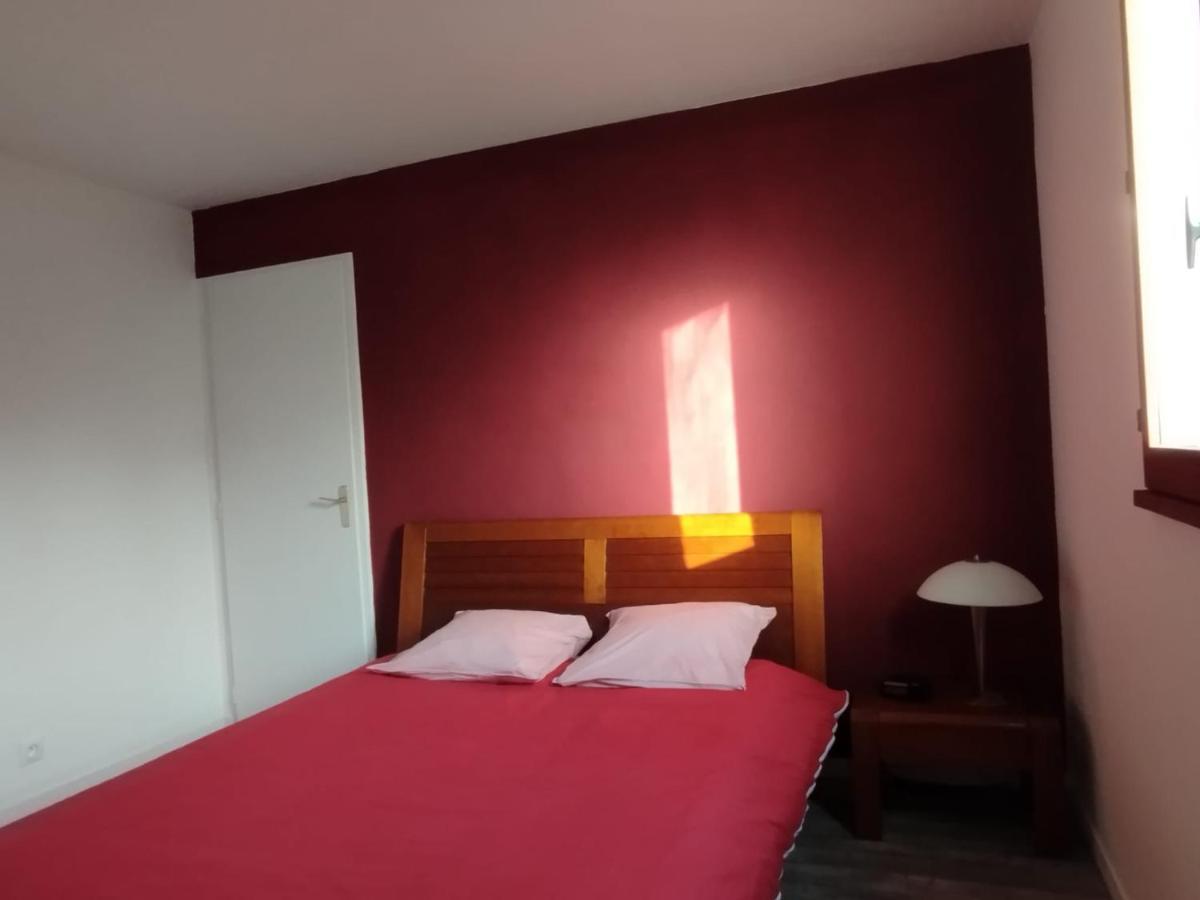 Cottage A 2 Mn A Pied De La Mer Merville-Franceville-Plage Bagian luar foto